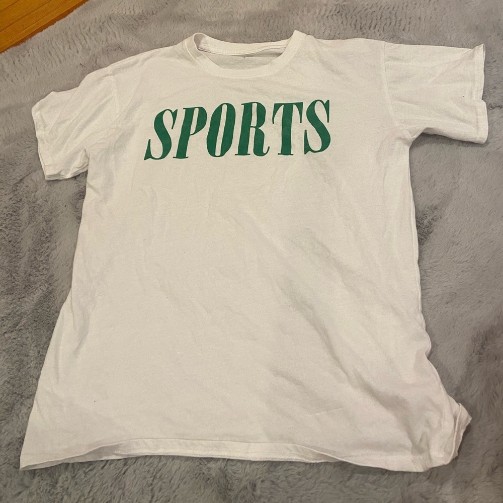 tee shirt